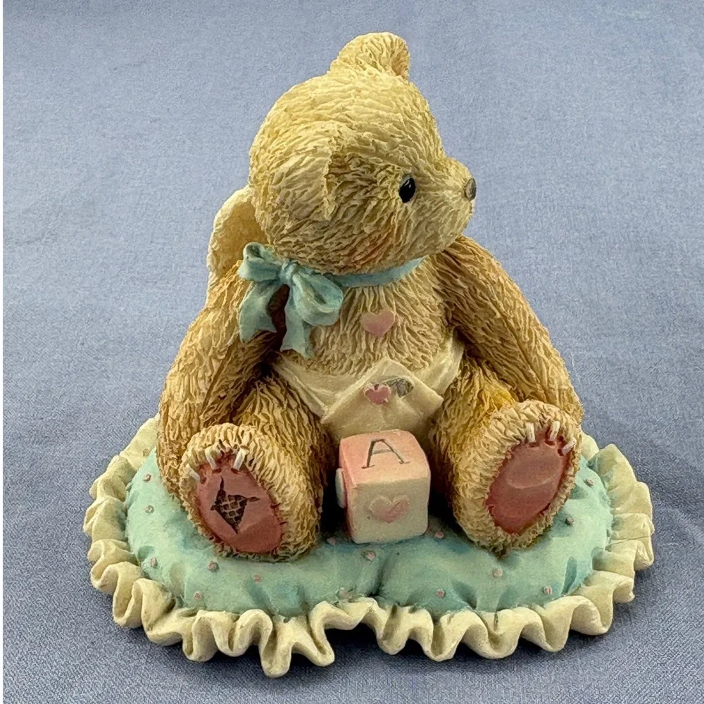 Cherished Teddies Figurine Little Bundle Of Joy Tan Angel Bear Heart Base 1994